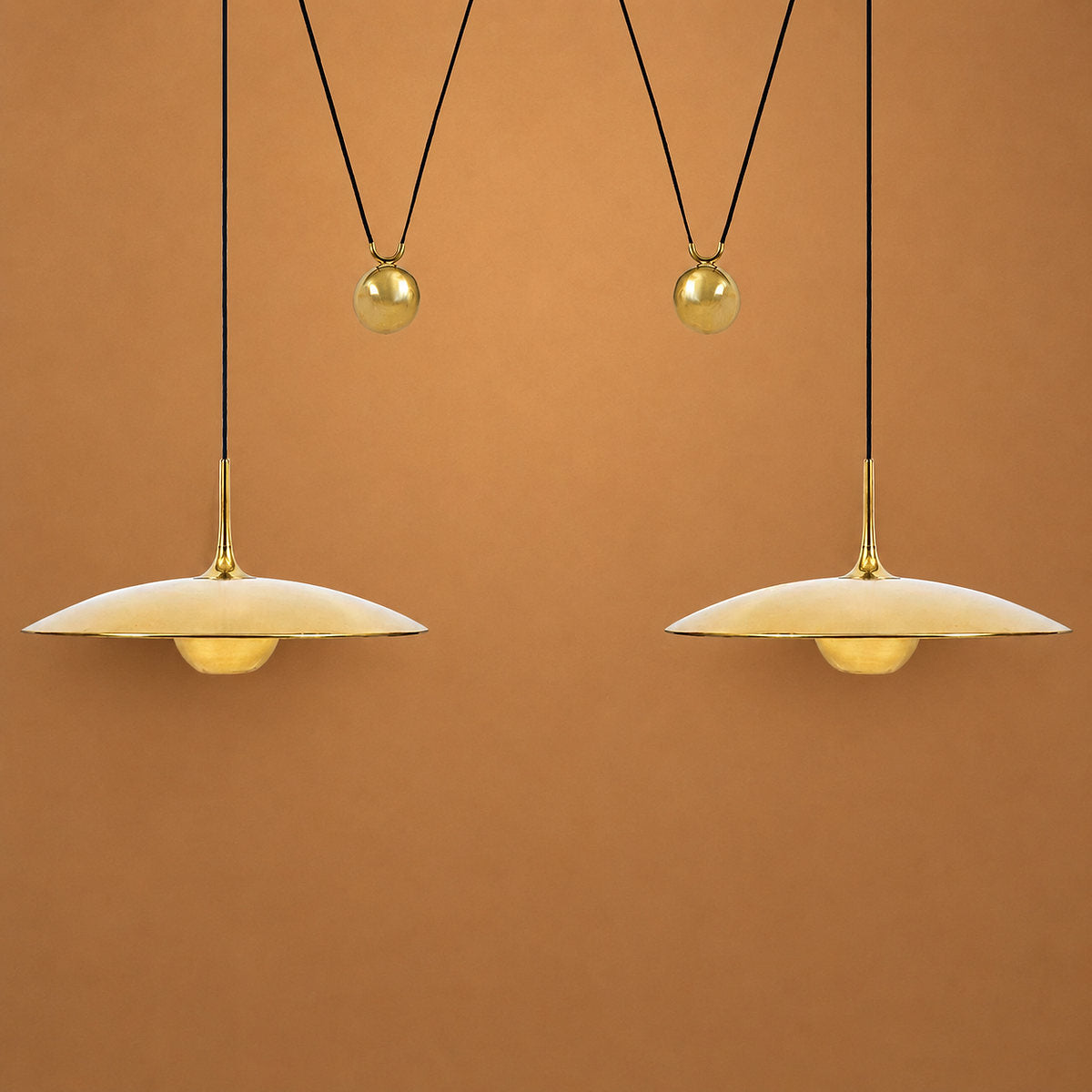 Adjustable Metal Counterweight Pendant Light for Dining Room & Living Room