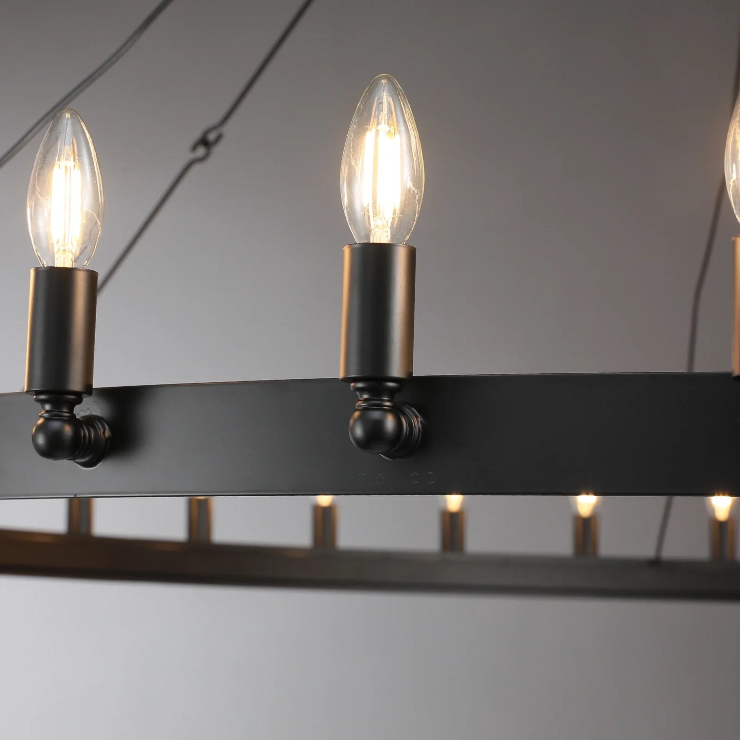 Camins Vintage Candelabra Round Chandelier