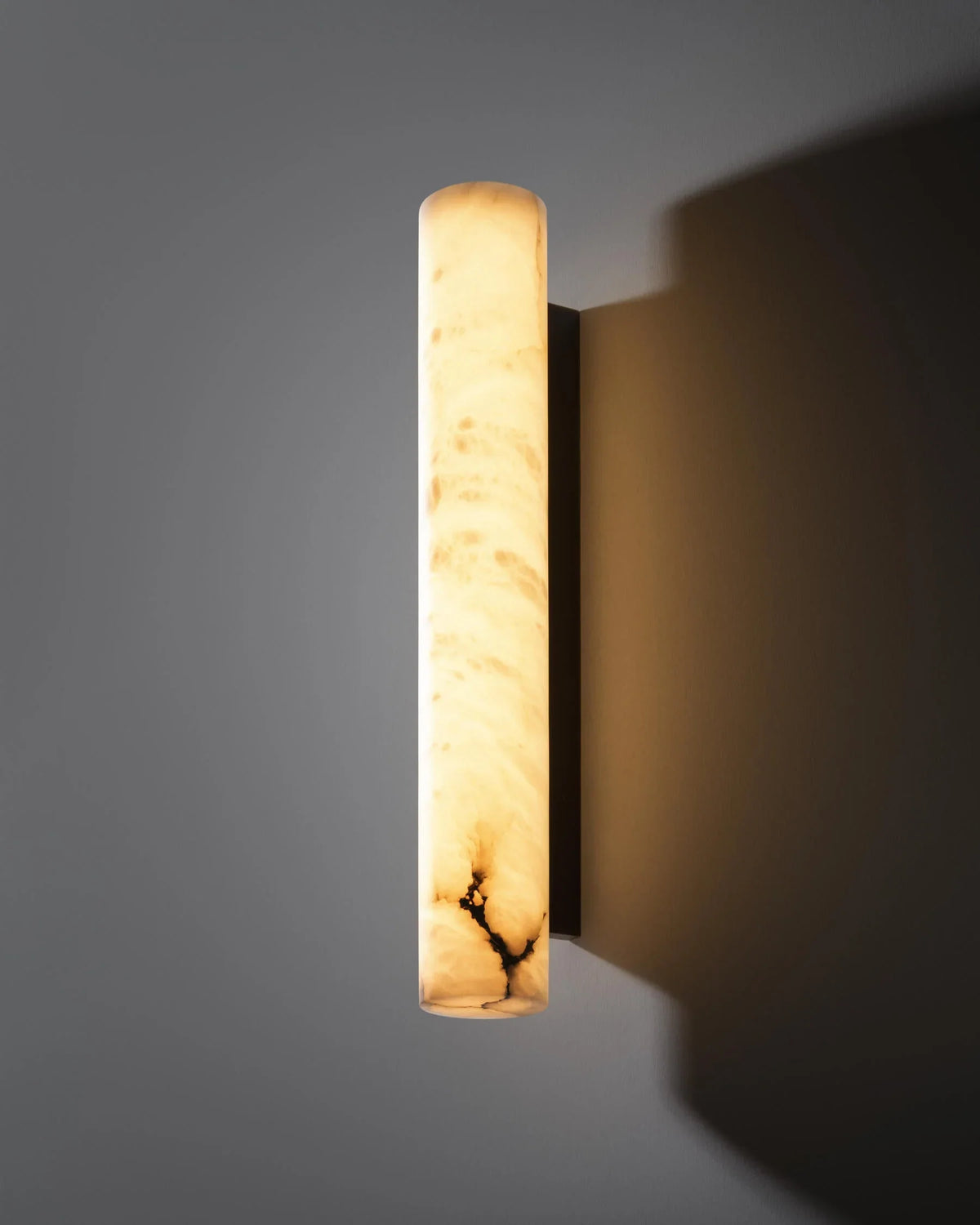 Tarron Modern Alabaster Linear Wall Sconce