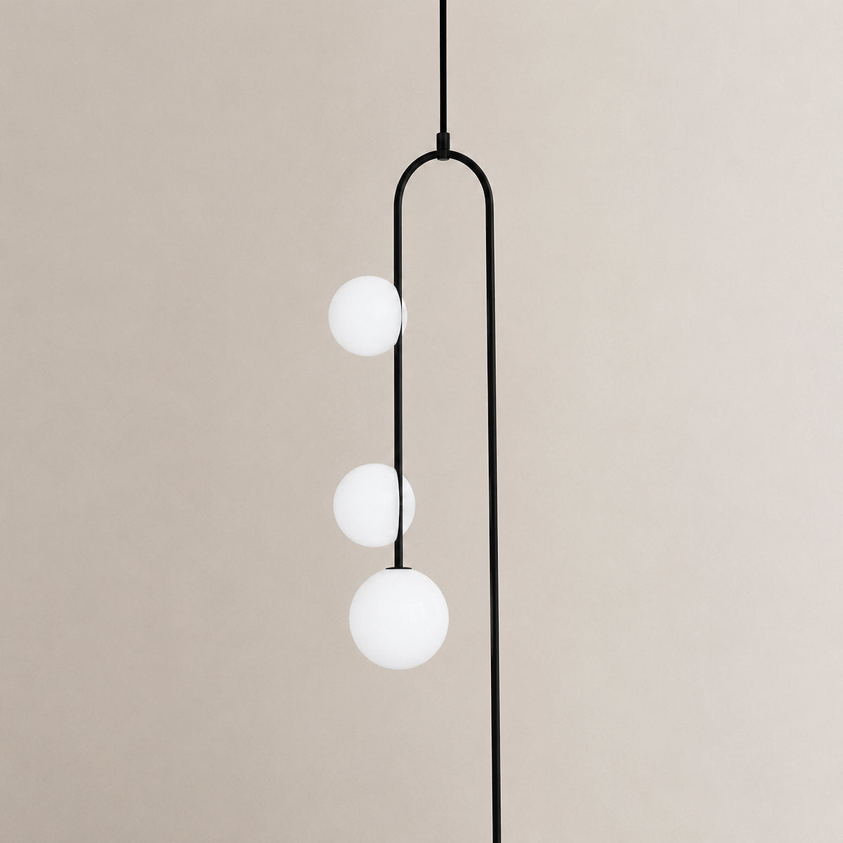 Tricolordeer Curved Metal Arc Sphere Chandelier