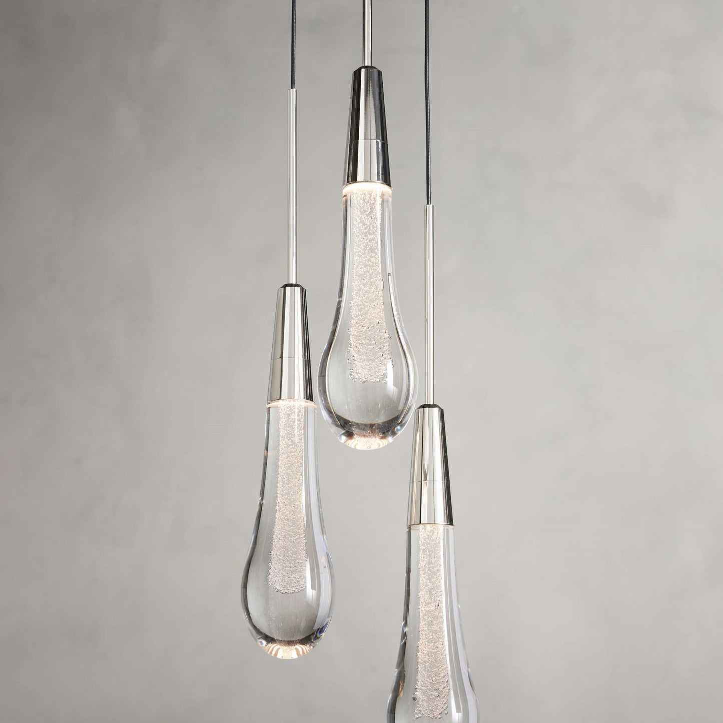 Soltaire Raindrop 3-Light Pendant
