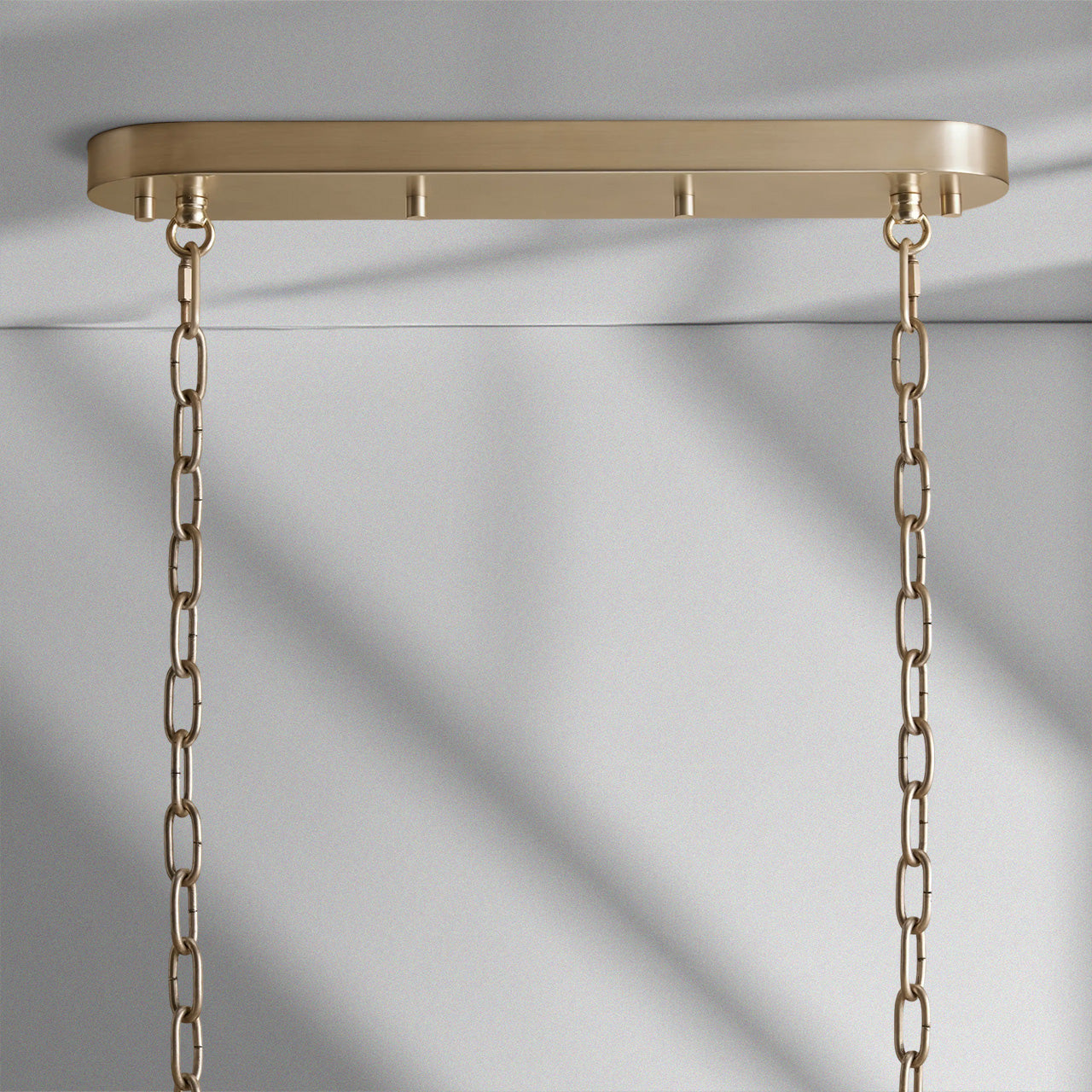 Neve Linear Chandelier