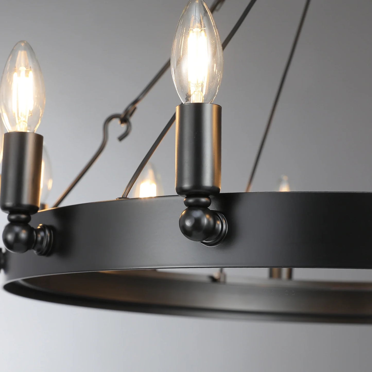Camins Vintage Candelabra Round Chandelier