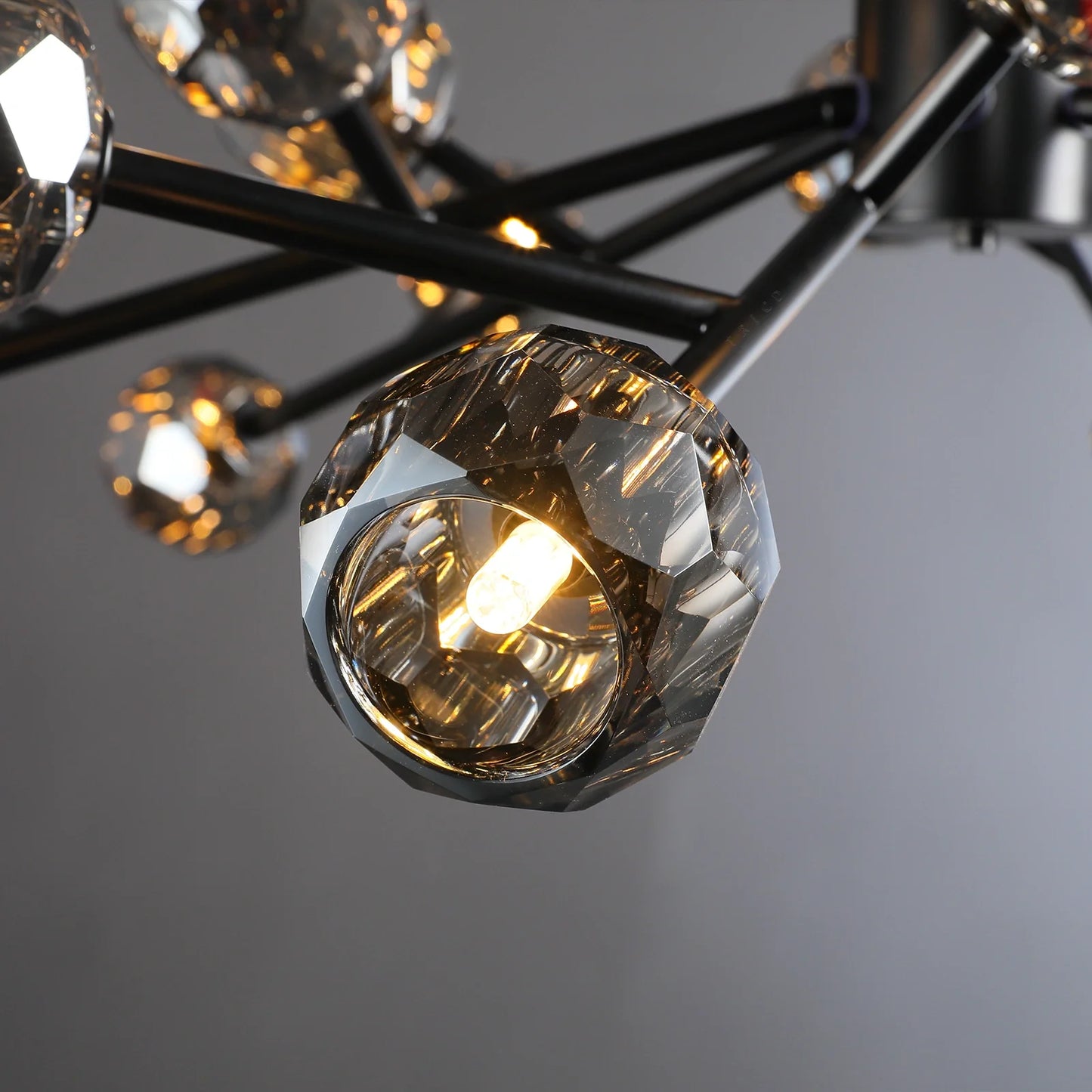 Boule Du Glass Round Chandelier