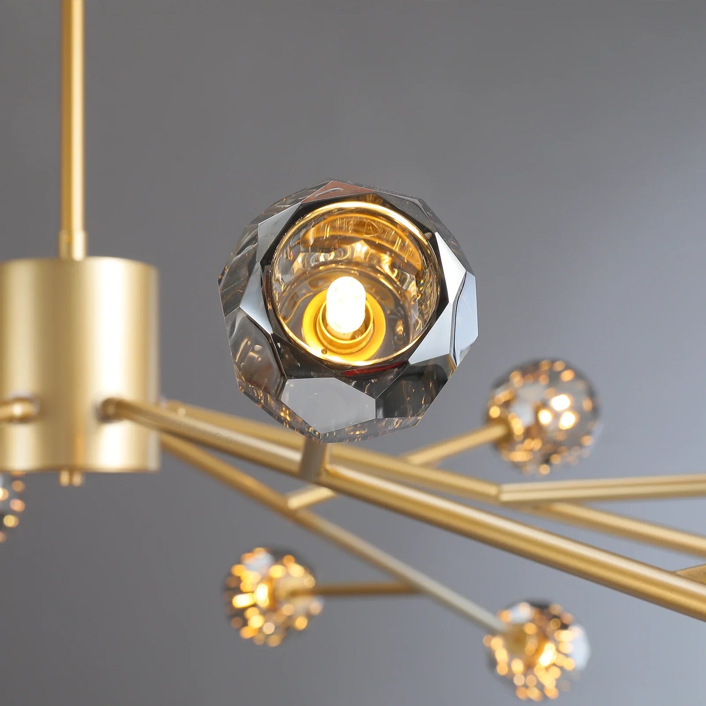 Boule Du Glass Round Chandelier