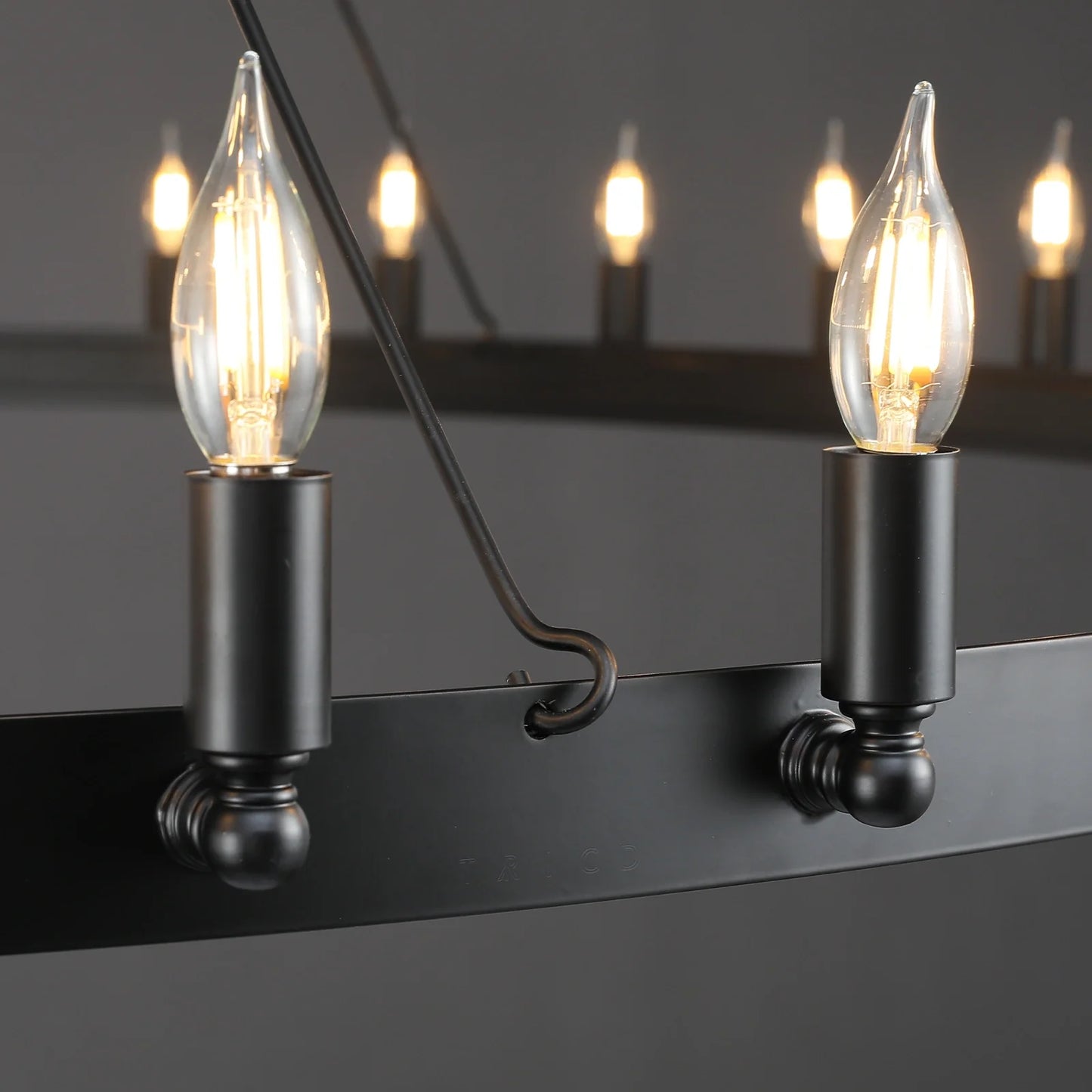 Camins Vintage Candelabra Round Chandelier