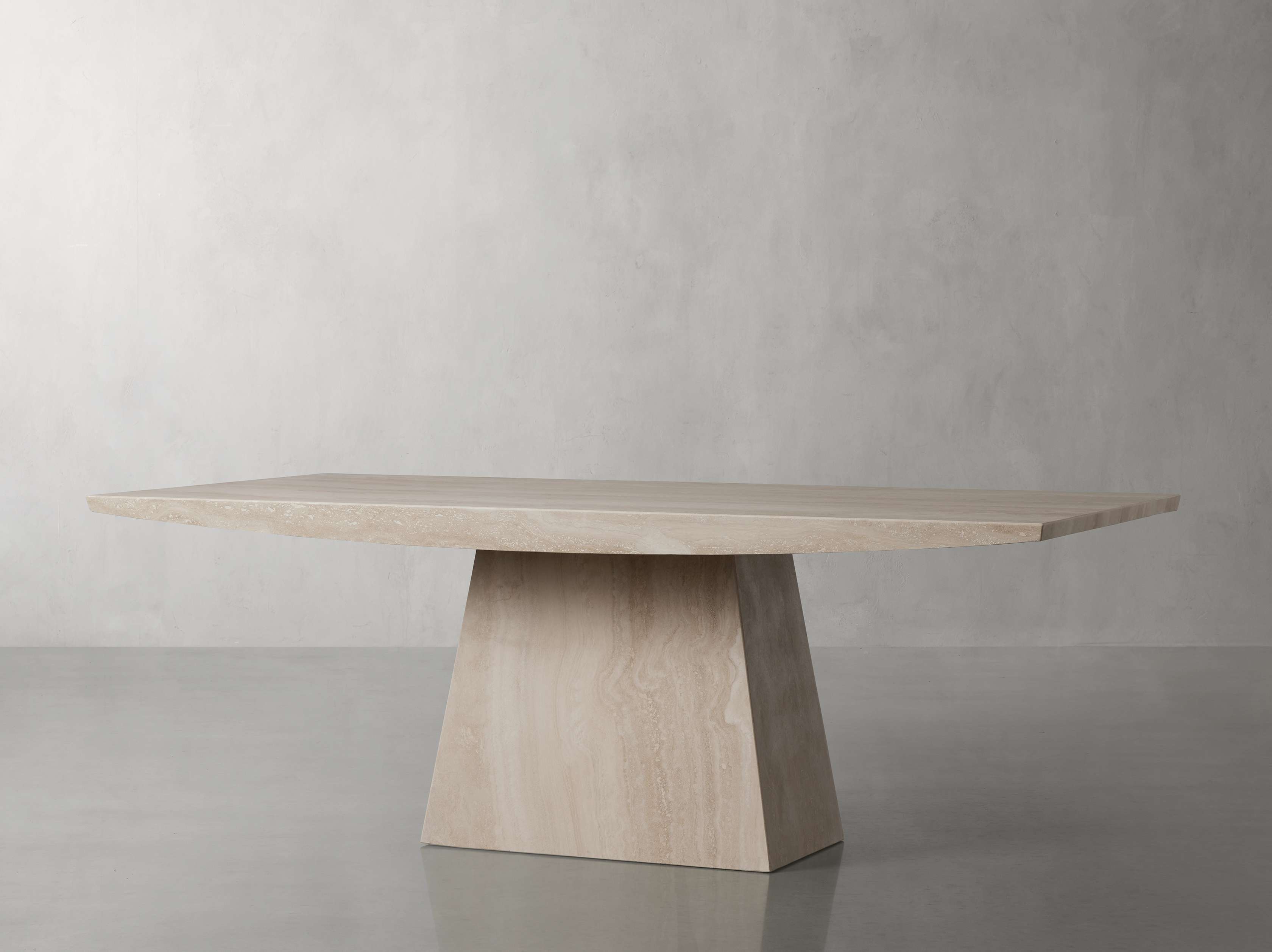 Ilaria Dining Table