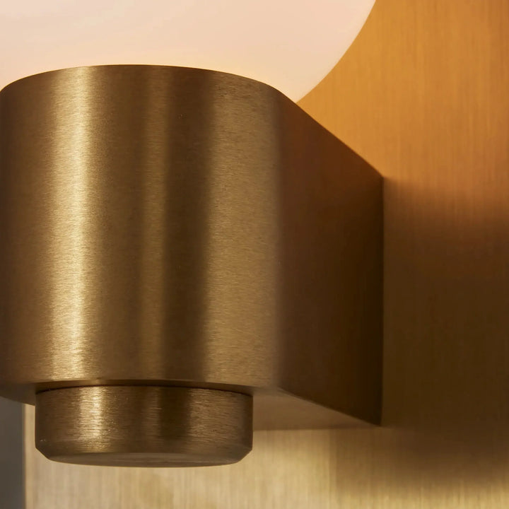 Tricolorbeer AuraSphere Modern Wall Sconce - Background Shot