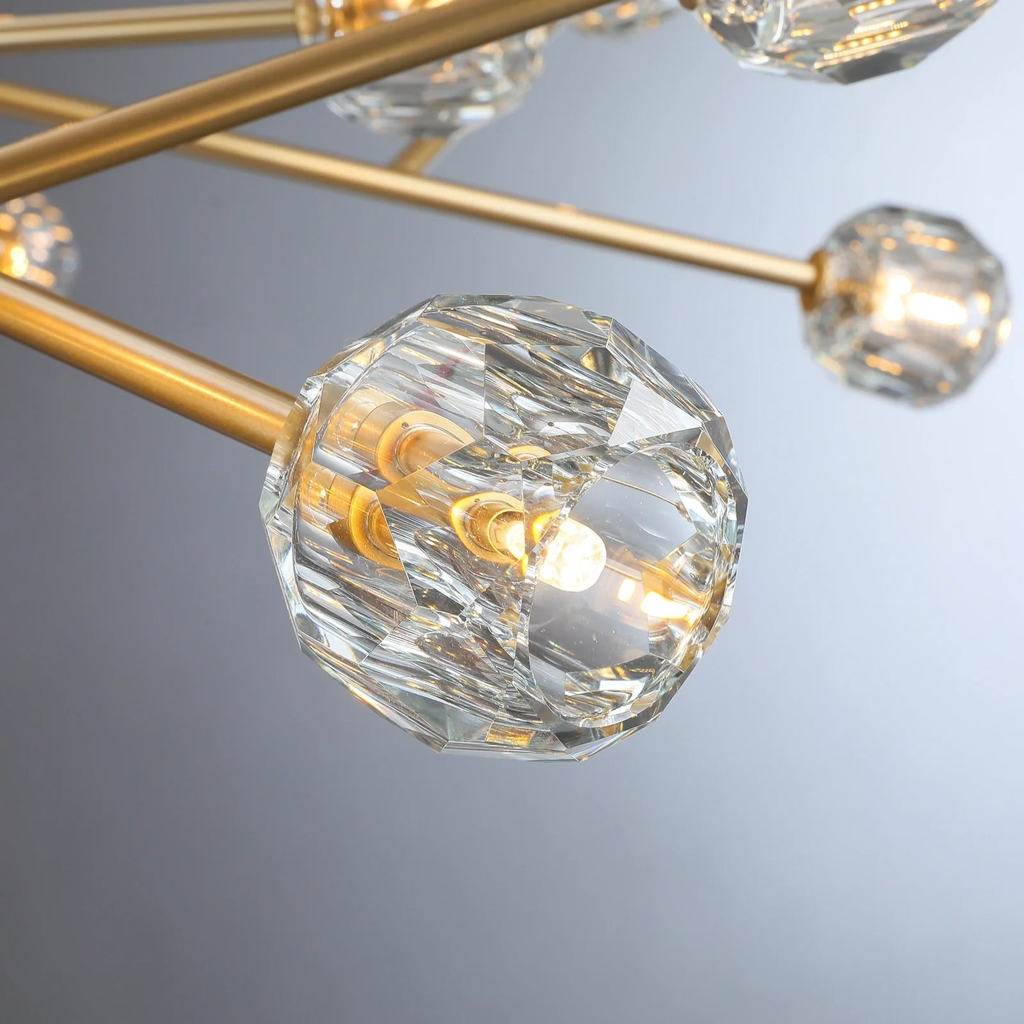 Boule Du Glass Round Chandelier