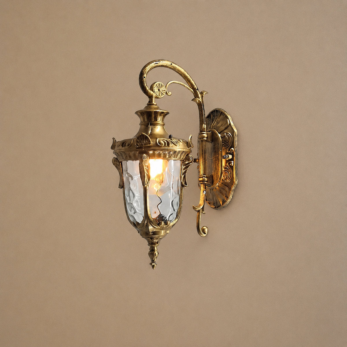 Heritage Outdoor Wall Lamp, Black for Living Room
