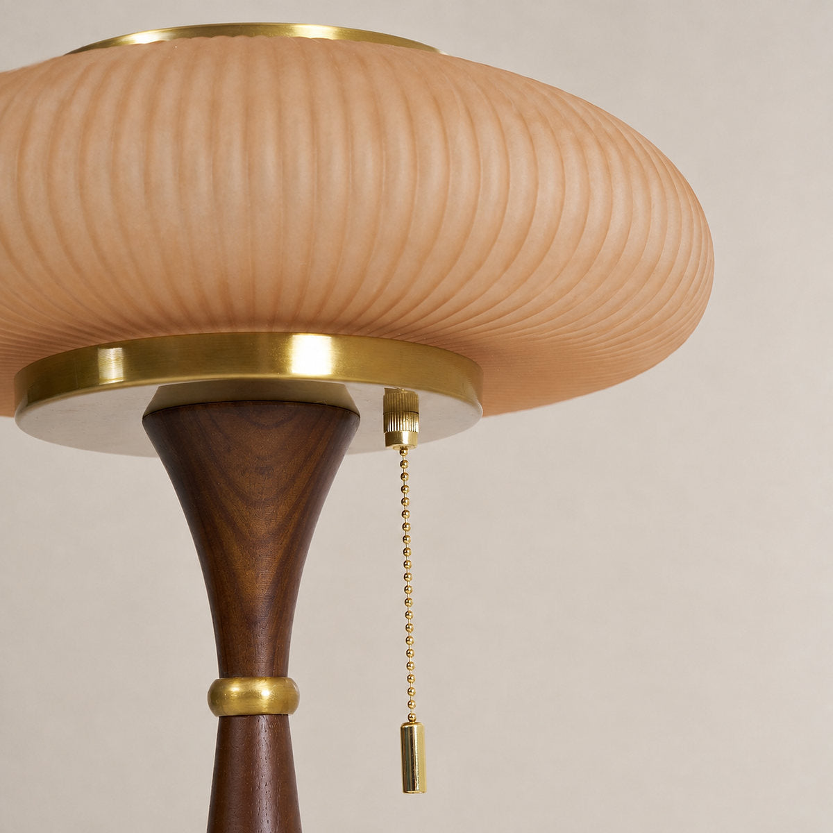 Mushroom-Cap Glass Plug-In Table Lamp