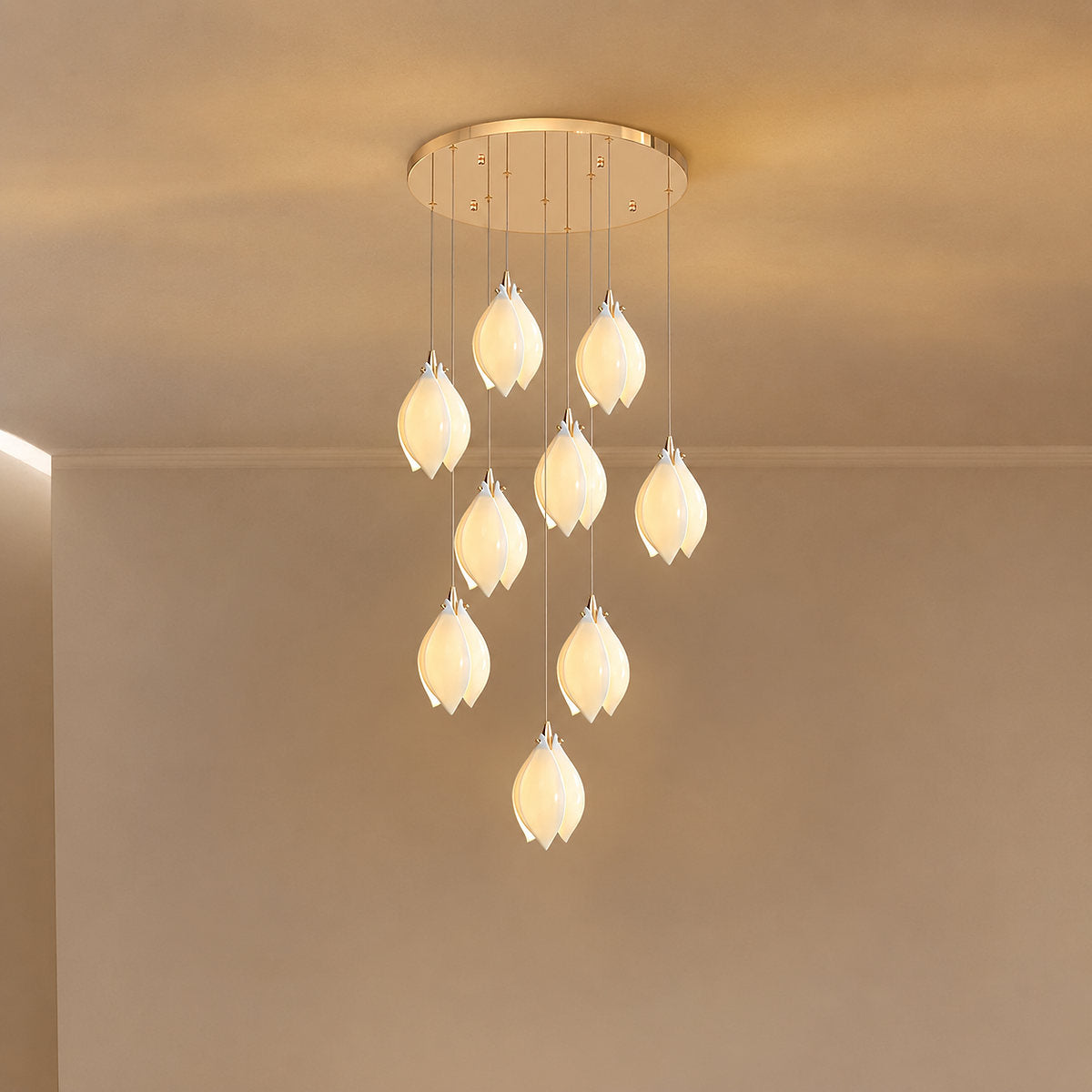 Petal Pendant Light with Versatile Configurations