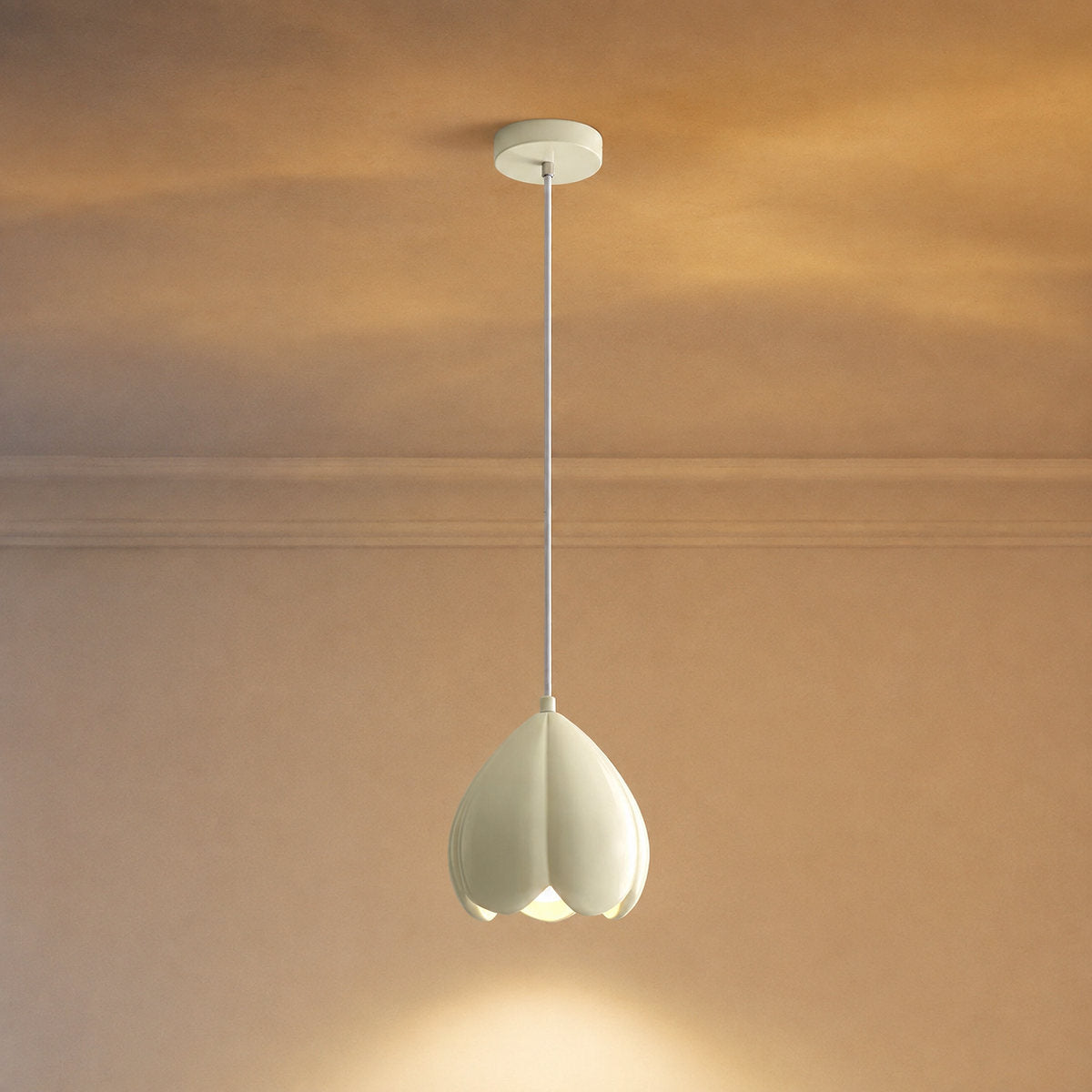 Minimalist Sculptural Resin Pendant Light for Dining Room & Bathroom