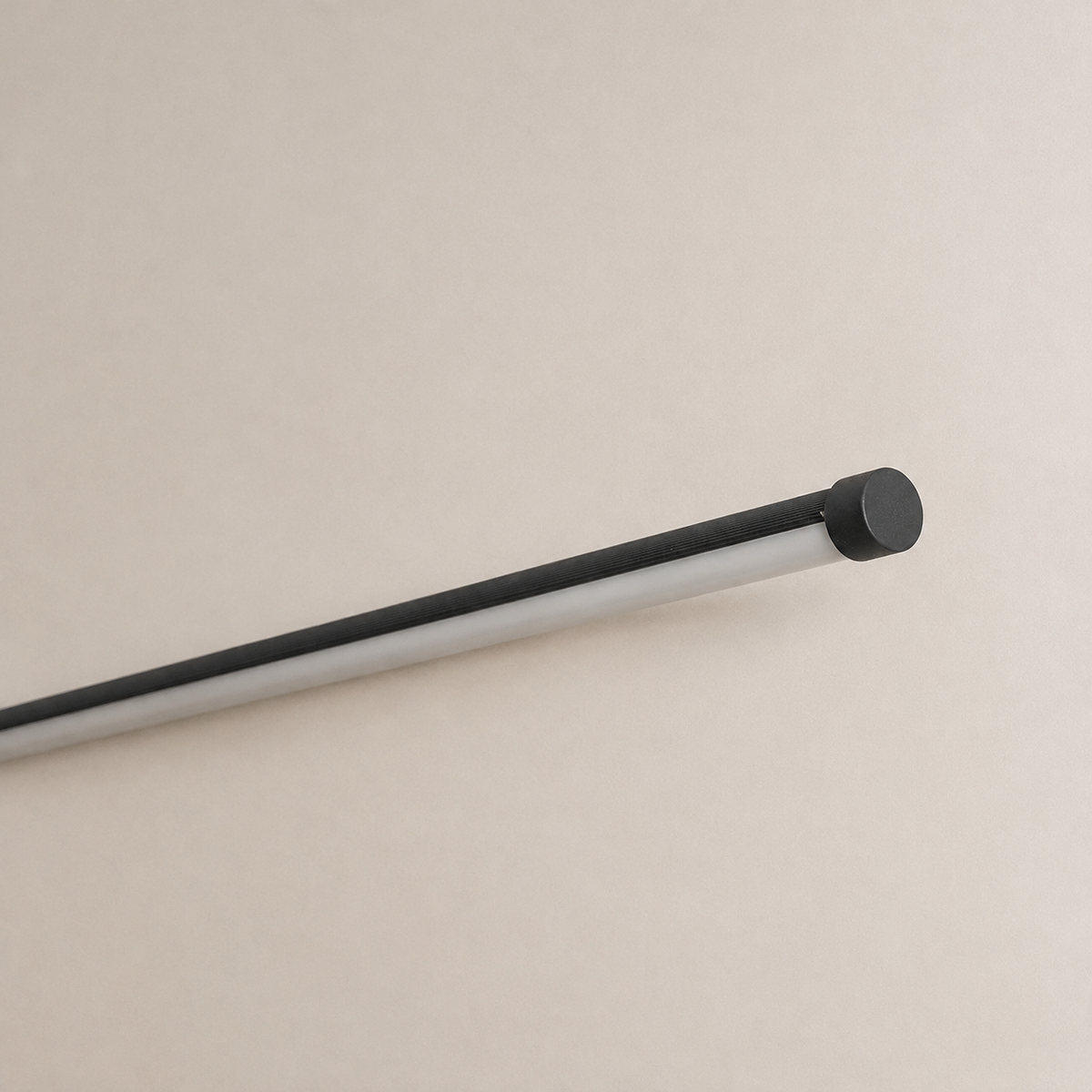 Linear Minimalist LED Reading Floor Lamp