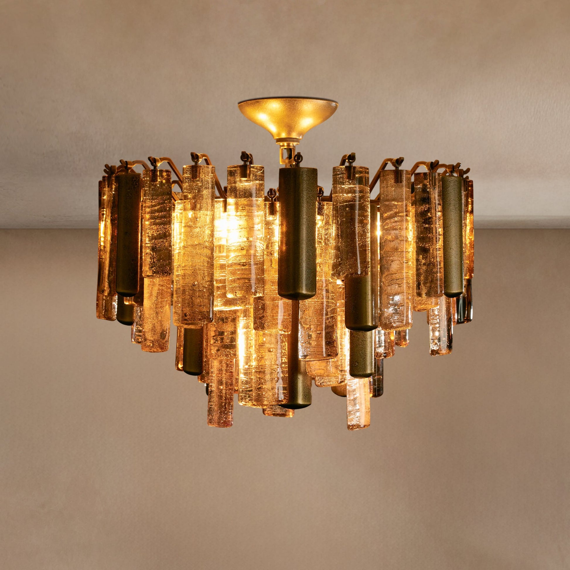 Neve Flush Mount