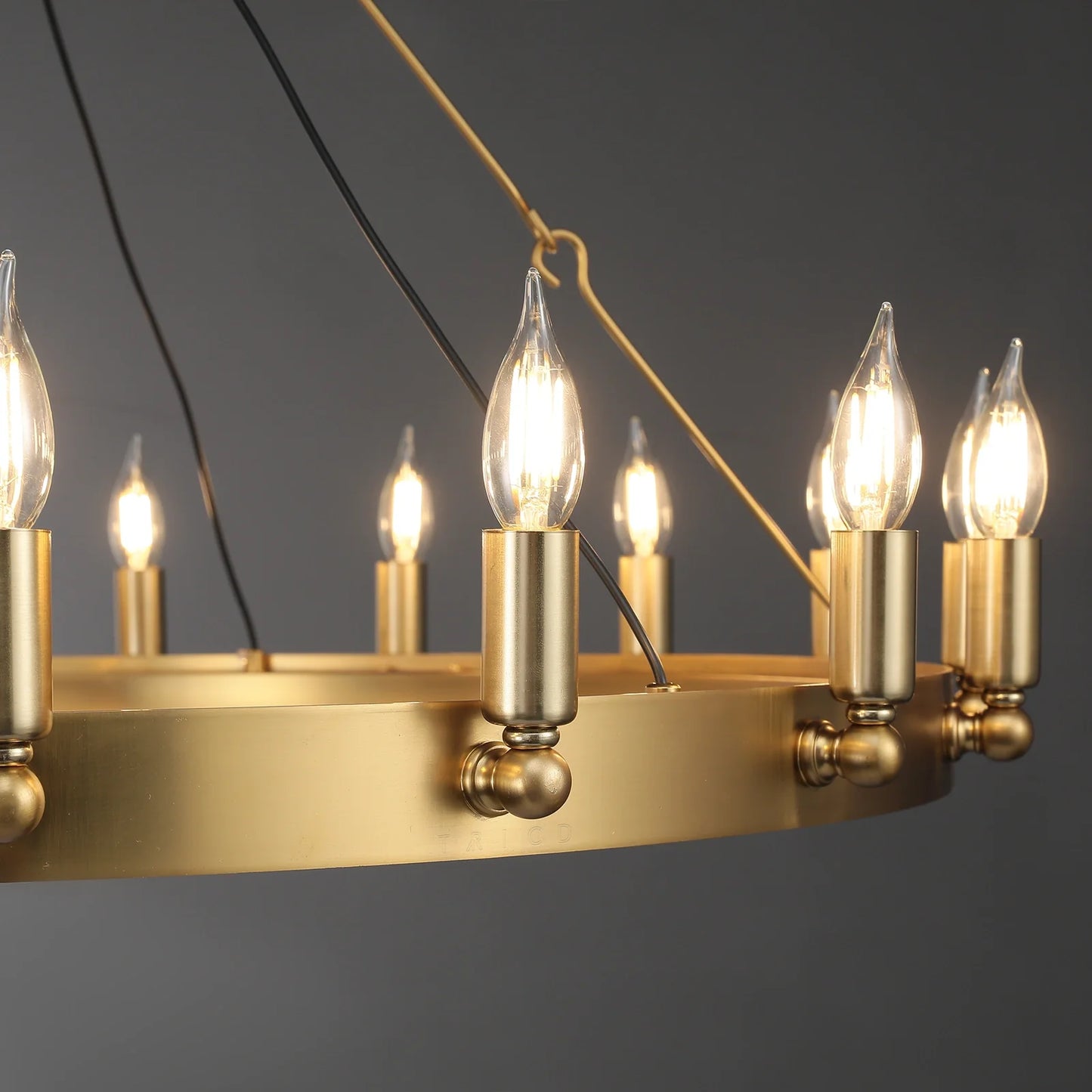 Camins Vintage Candelabra Round Chandelier