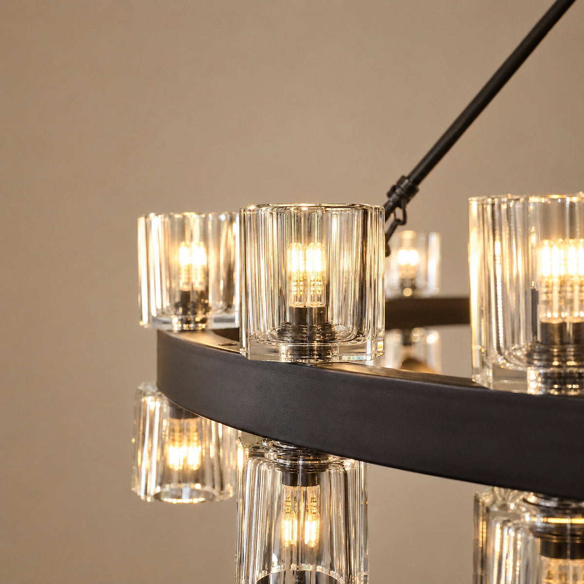Tricolordeer Brass Ring Chandelier with 48/60 Lights (Brushed Brass / Matte Black)