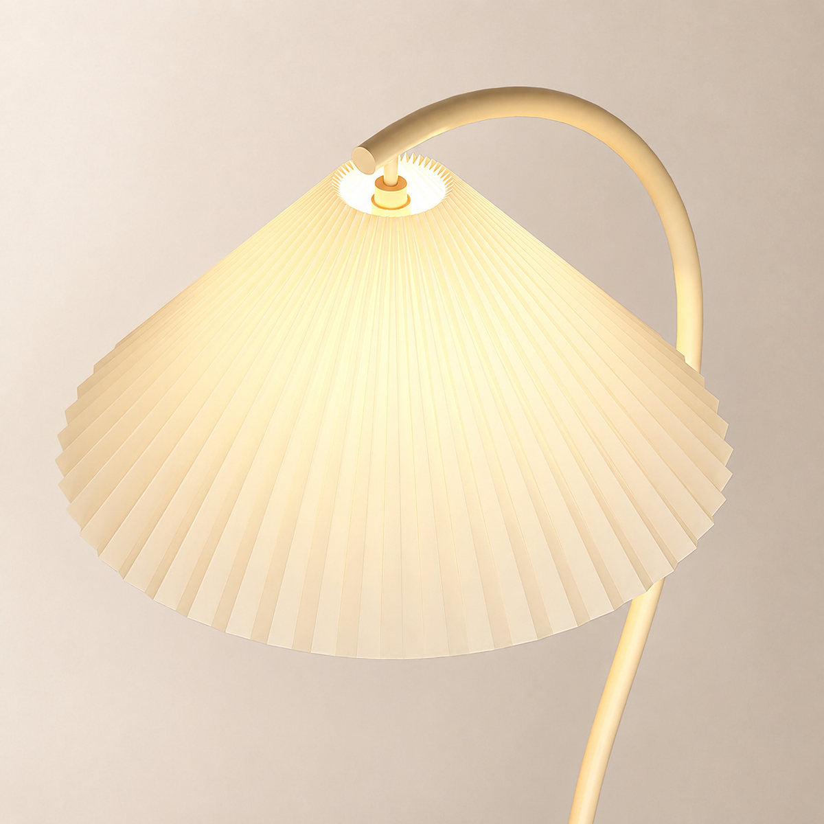 Tricolordeer Linen and Wood Standing Lamp