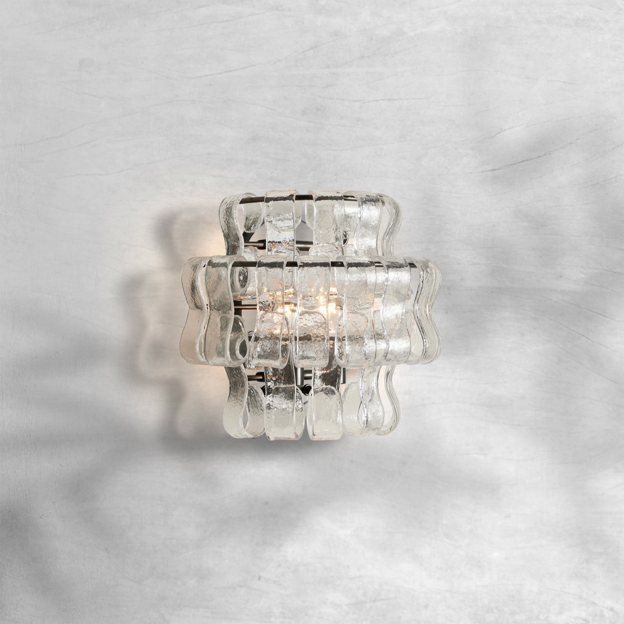 Tricolorbeer Lumina Sculpted Glass Wall Sconce - Background Shot