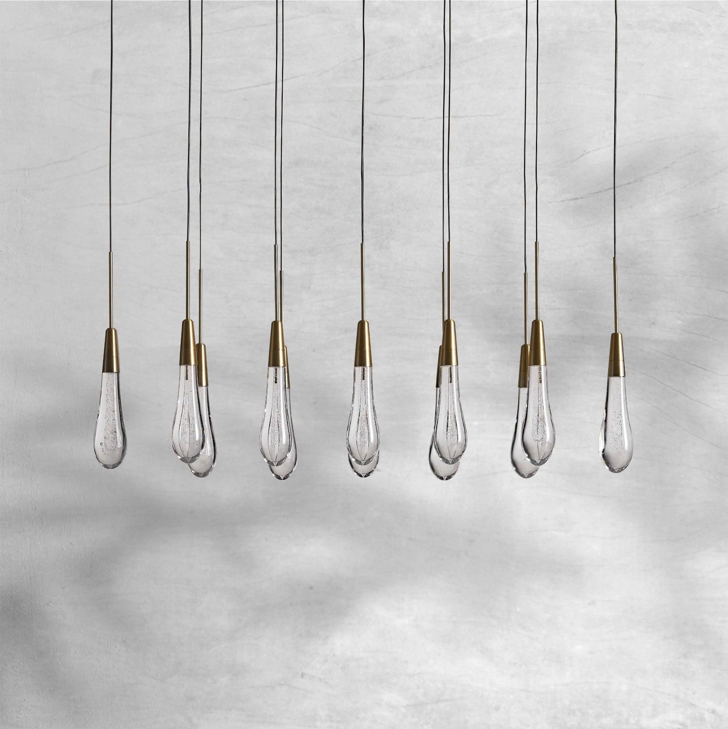 Raindrop Soltaire Linear Chandelier