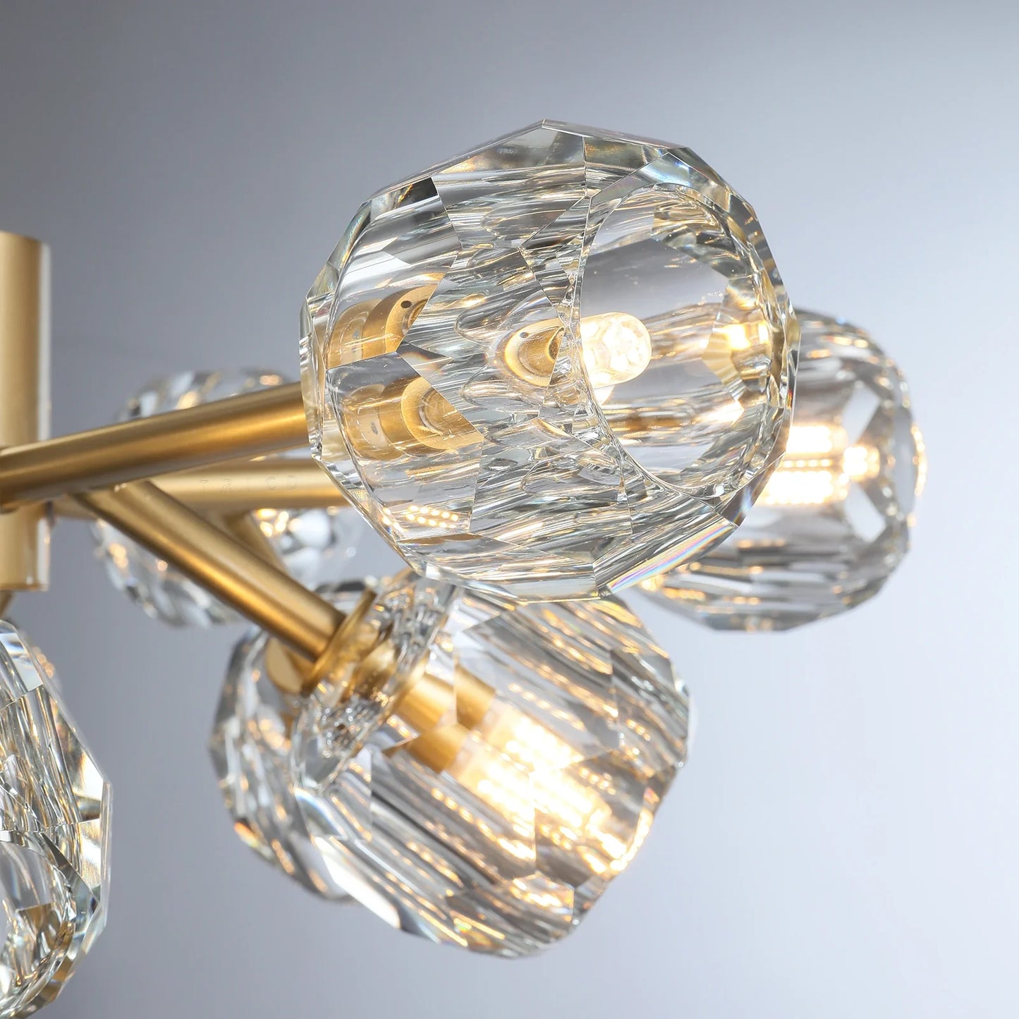 Boule Du Glass Round Chandelier