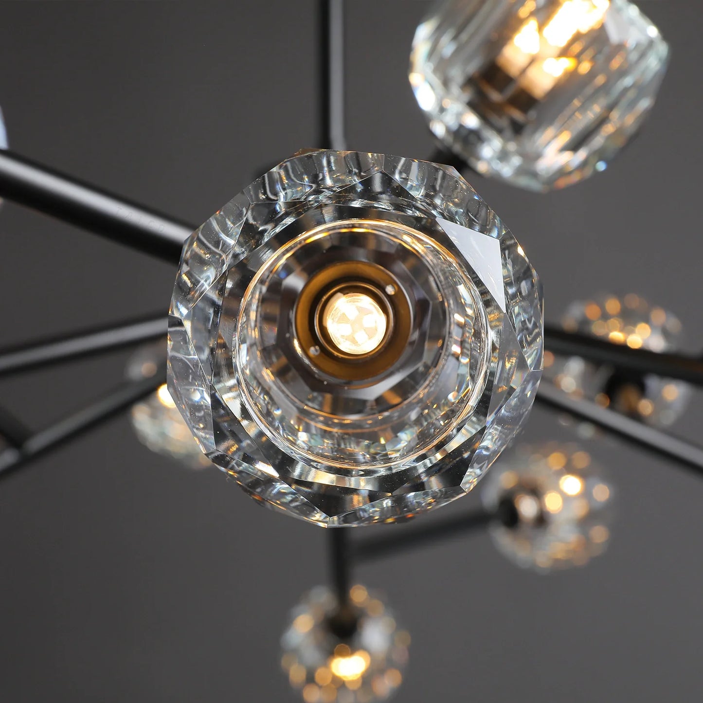 Boule Du Glass Round Chandelier