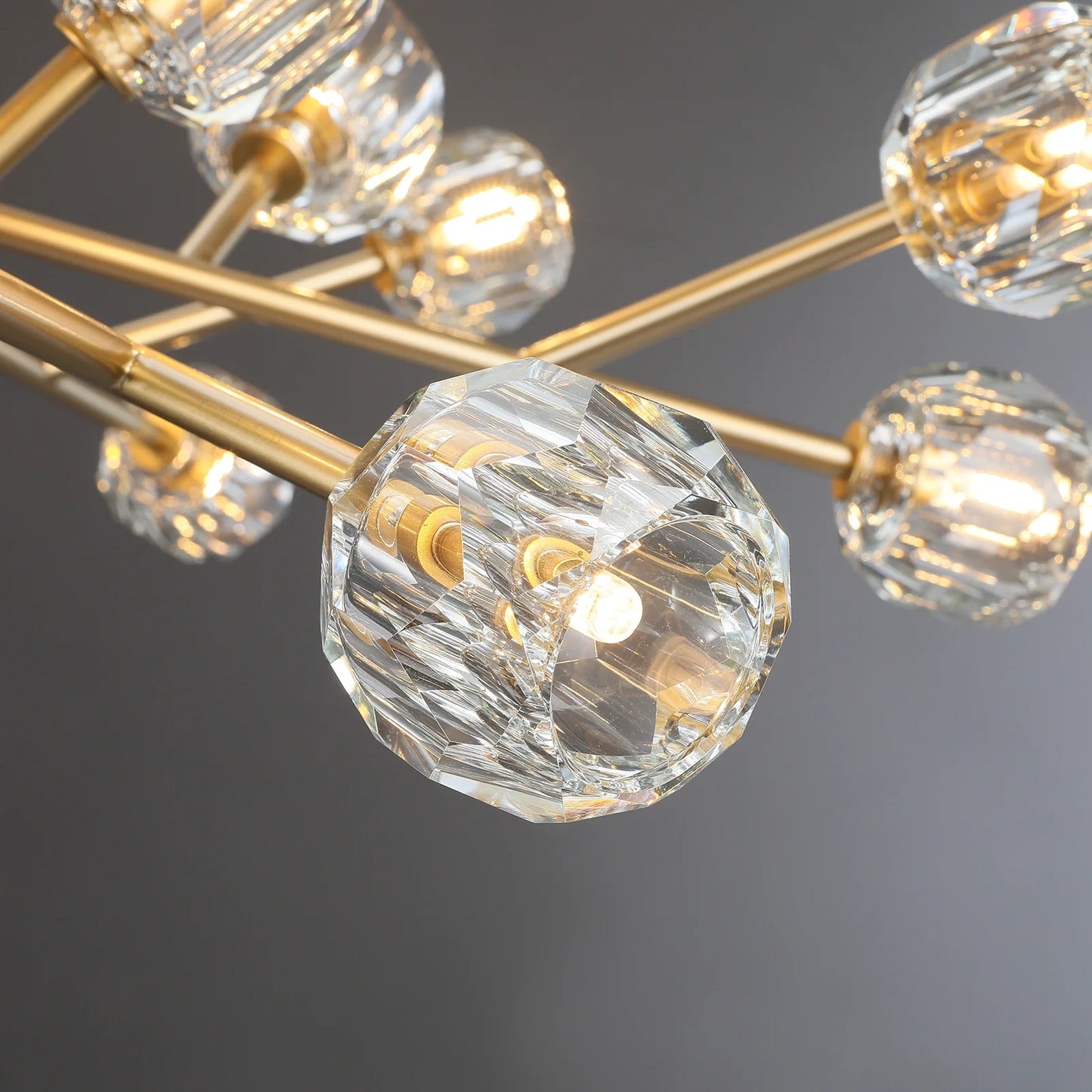 Boule Du Glass Round Chandelier
