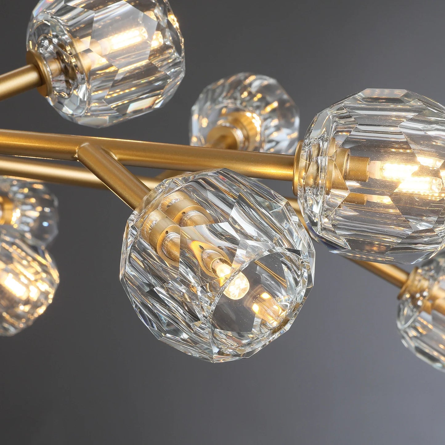 Boule Du Glass Round Chandelier