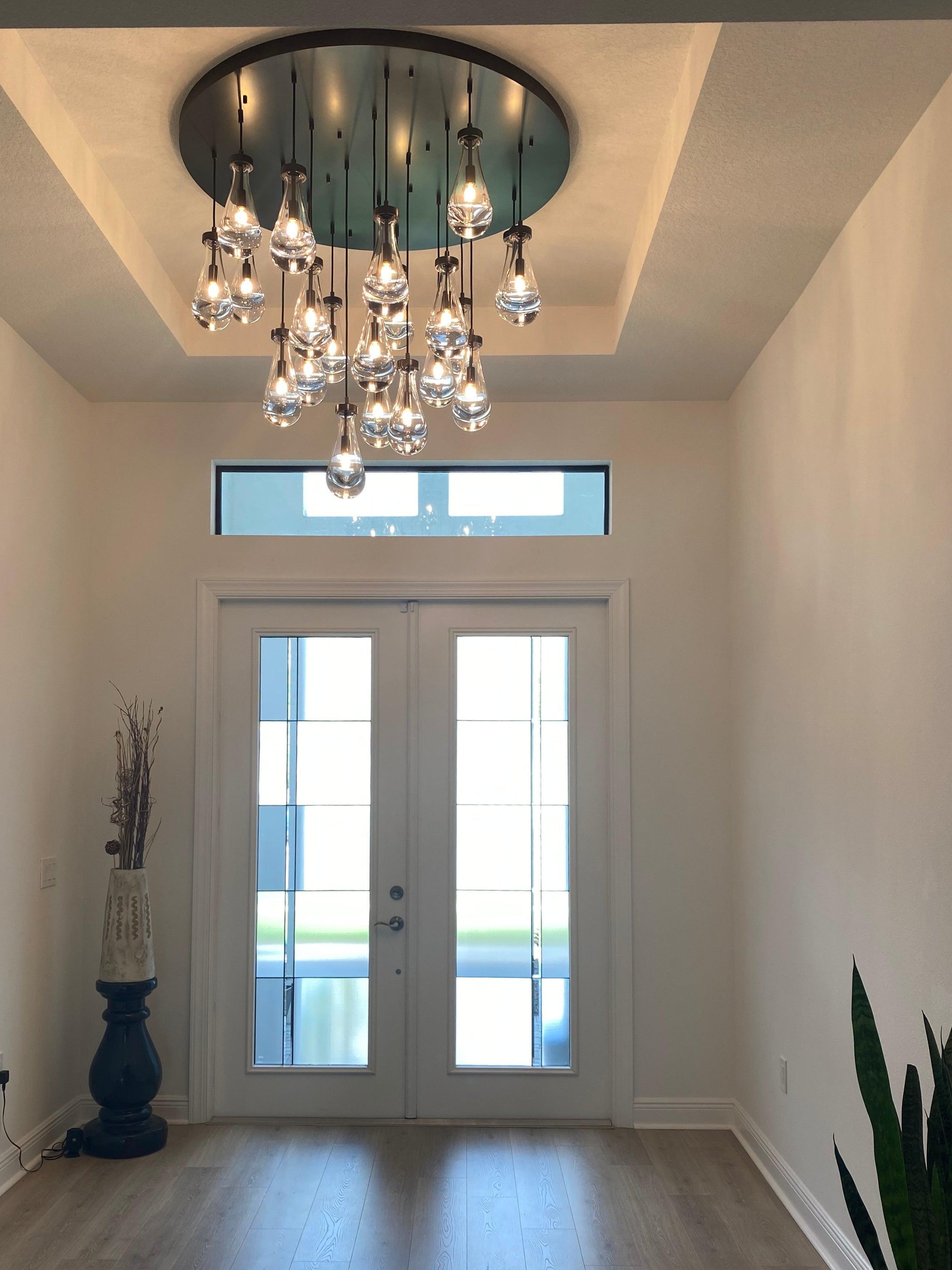 Soltaire Raindrop Round Chandelier 36"