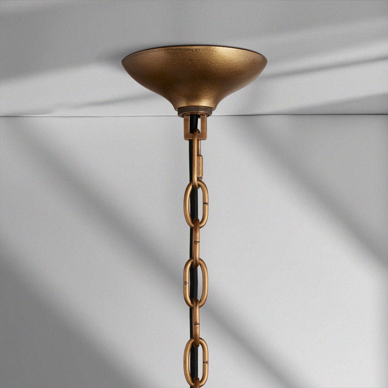 Neve Pendant