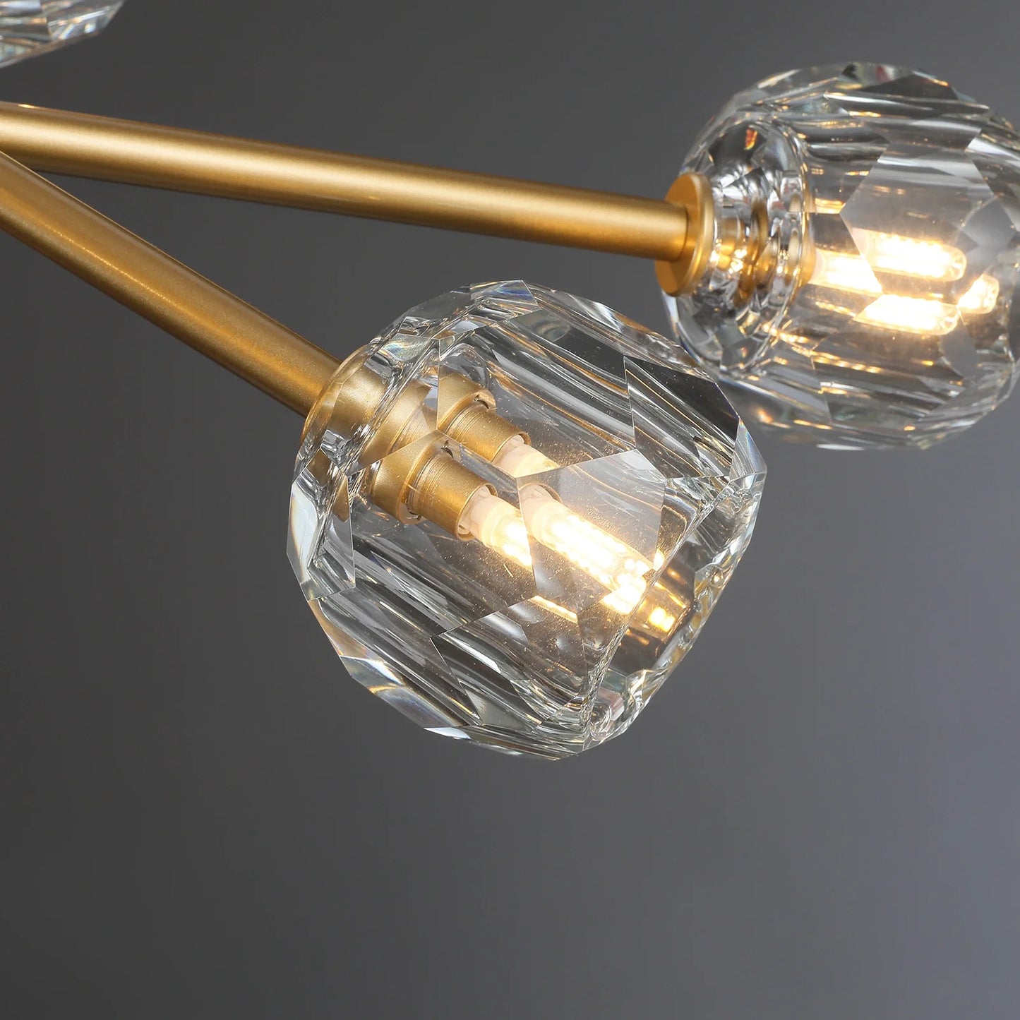 Boule Du Glass Round Chandelier