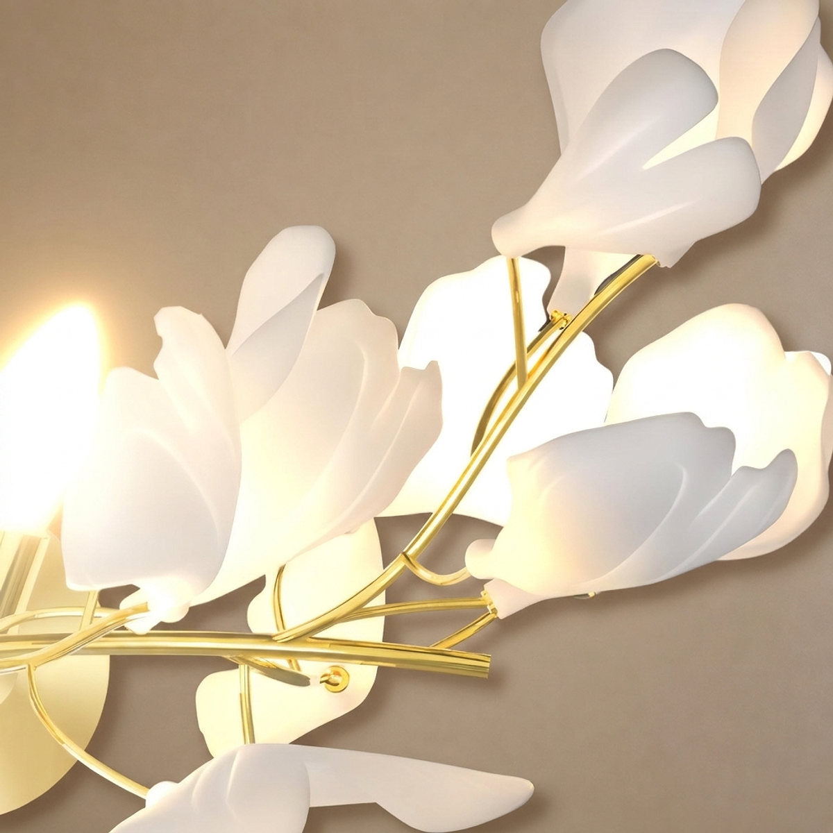 Gingko Flowers Wall Lamp, 11.8-Inch x H 23.6-Inch, Gold & White for Living Room & Dining Room