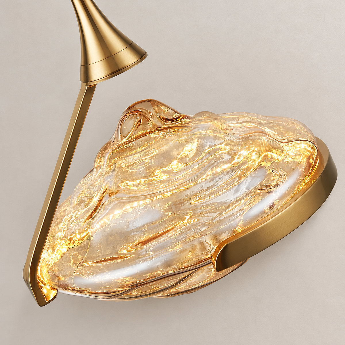 Tricolordeer Geometric Faceted Crystal Pendant Lamp