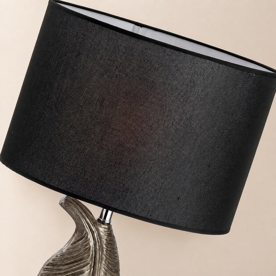 Tricolordeer Sculptural Gold Feather Table Lamp
