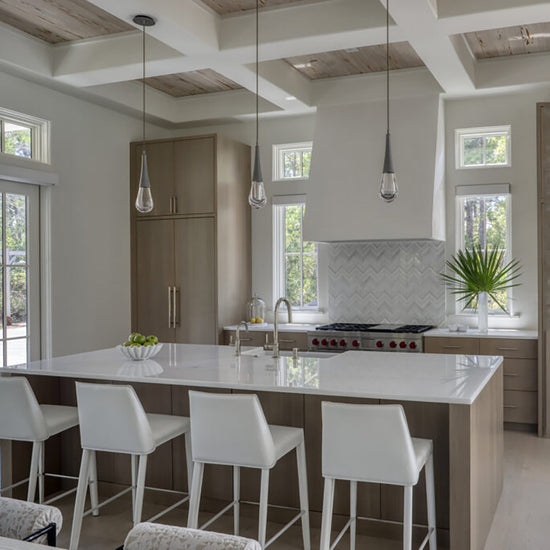 Soltaire Raindrop LED Pendant Light