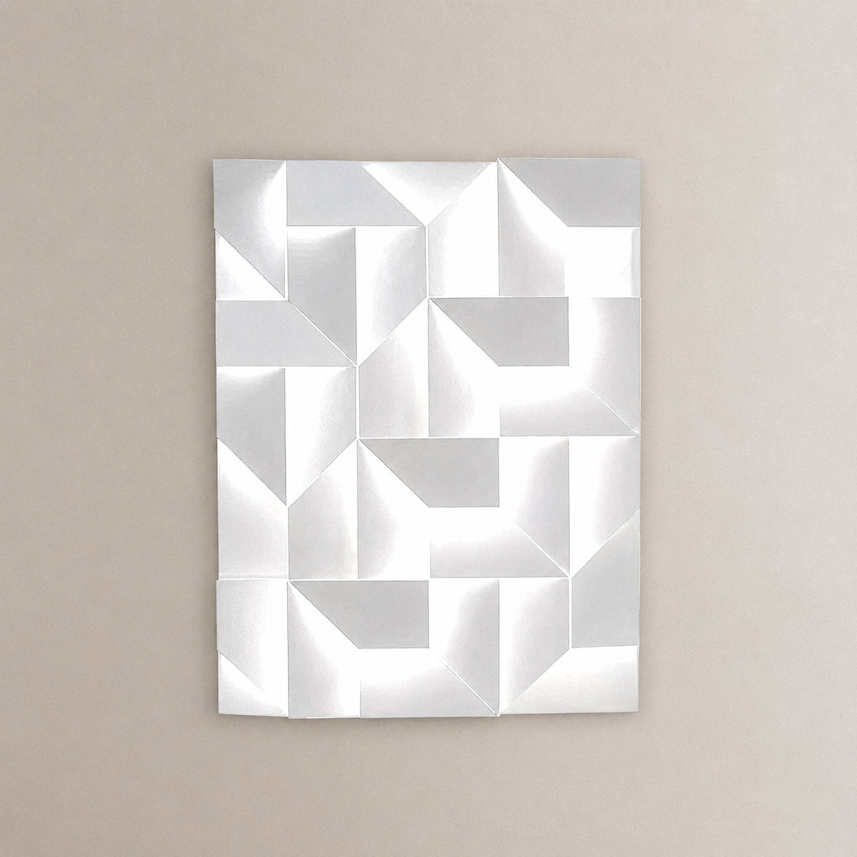 Shadows Grand Wall Lamp, L 11.8-Inch, White & Wired version, Wired & Warm Light for Living Room