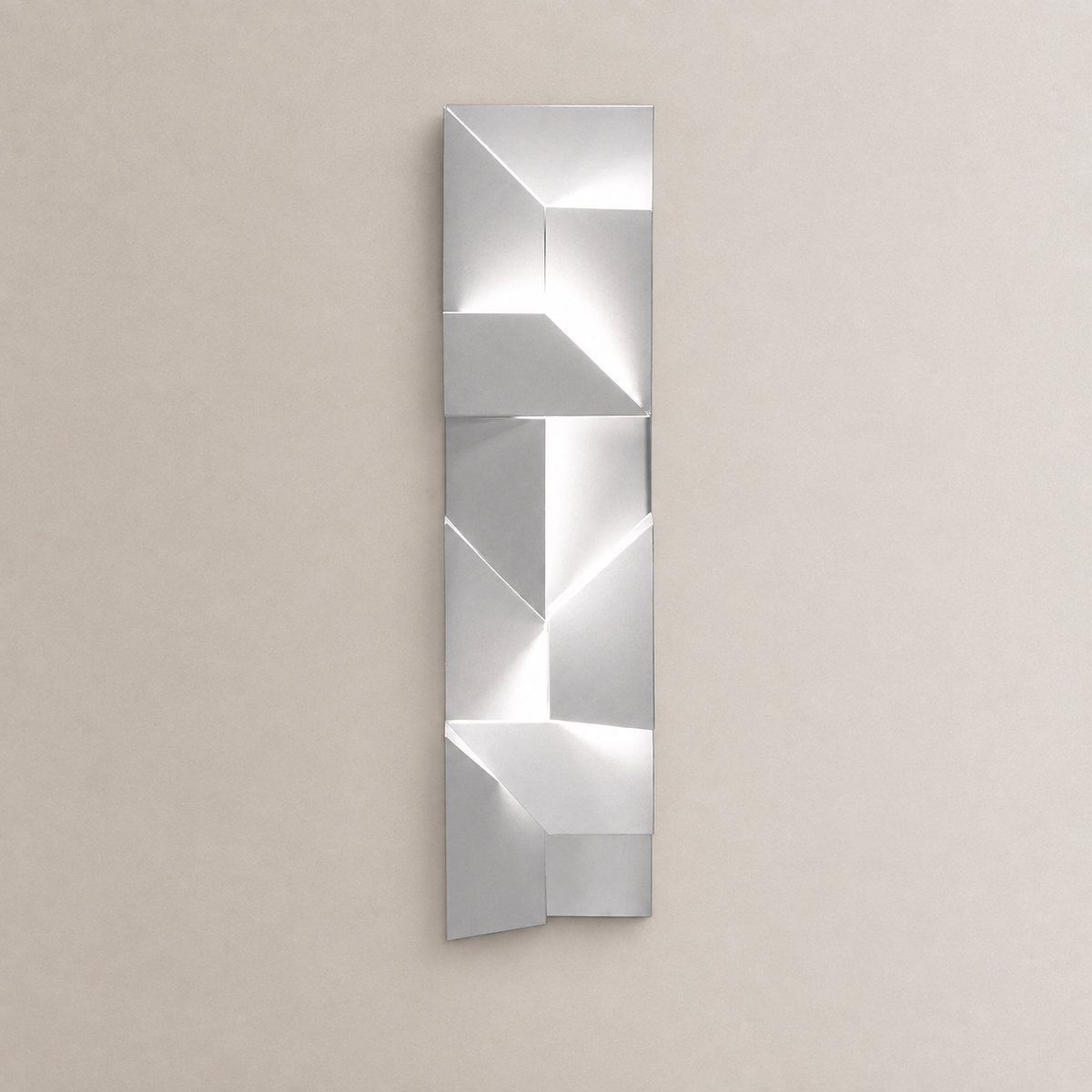 Shadows Grand Wall Lamp, L 11.8-Inch, White & Wired version, Wired & Warm Light for Living Room